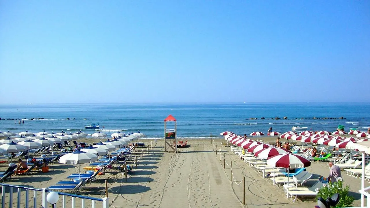 Miramare Apartment Borghetto Santo Spirito 0*,